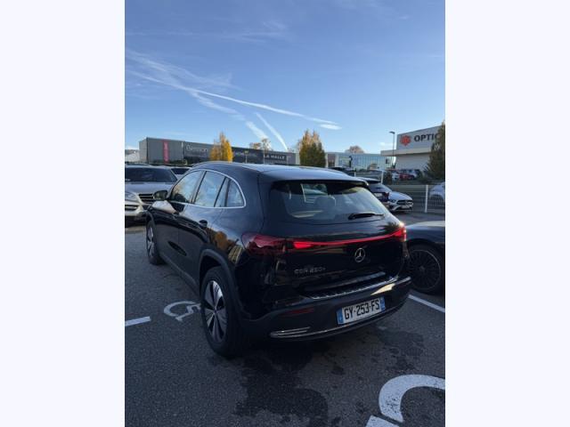 Mercedes Benz Eqa image 5