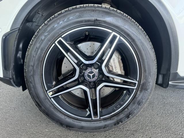 Mercedes Benz Glc image 9