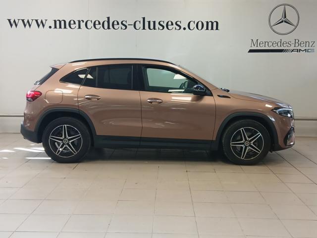 Mercedes Benz Eqa image 5