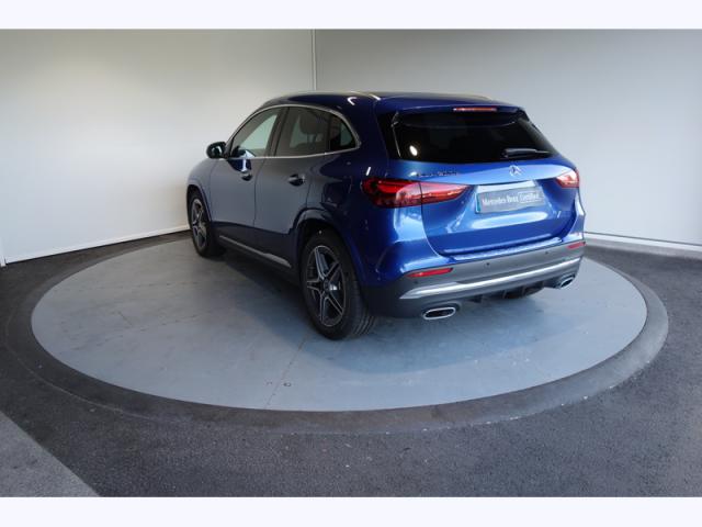 Mercedes Benz Gla image 6