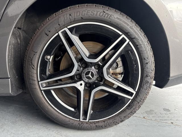 Mercedes Benz Cla image 4