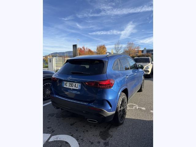 Mercedes Benz Gla image 8