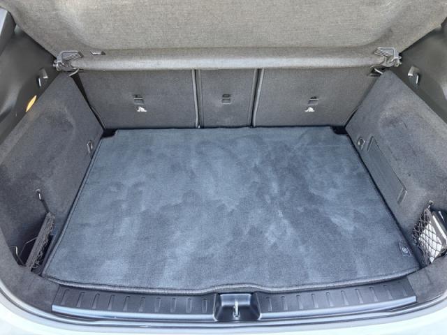 Mercedes Benz Gla image 3