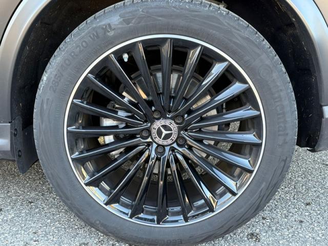 Mercedes Benz Glc image 8