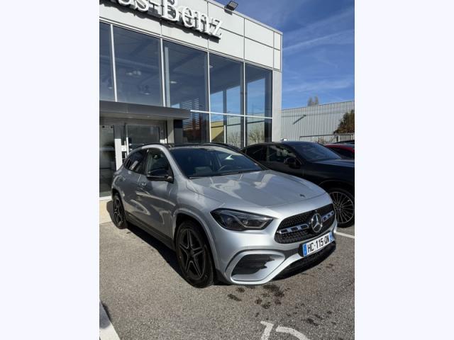 Mercedes Benz Gla image 6