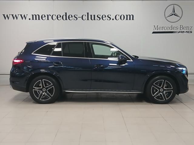 Mercedes Benz Glc image 2