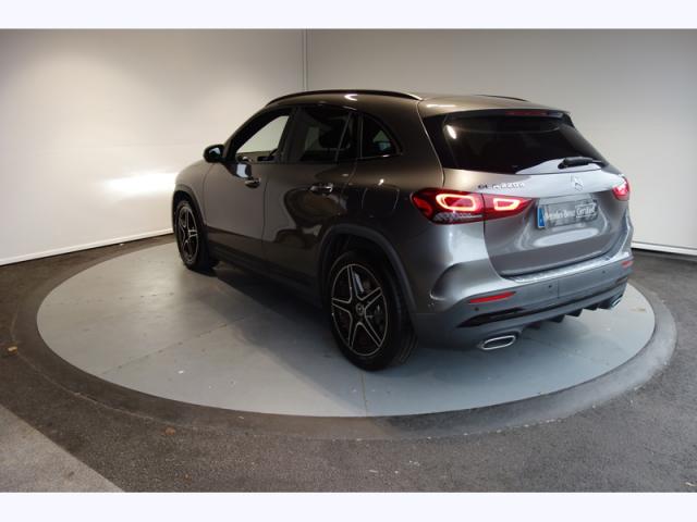 Mercedes Benz Gla image 9