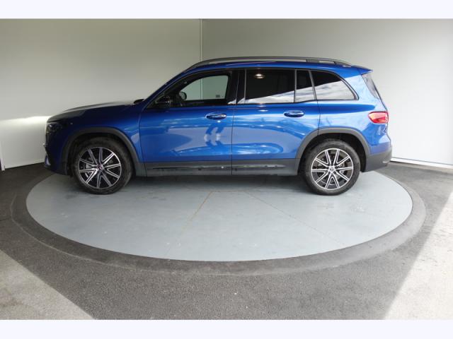 Mercedes Benz Eqb image 8