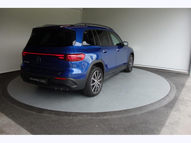 Mercedes Benz Eqb image 3