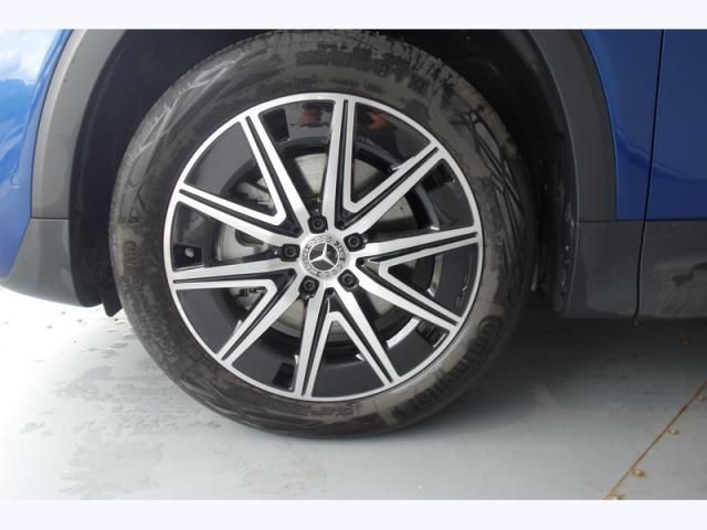 Mercedes Benz Eqb image 4