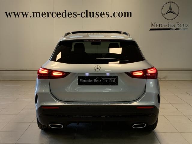Mercedes Benz Gla image 8
