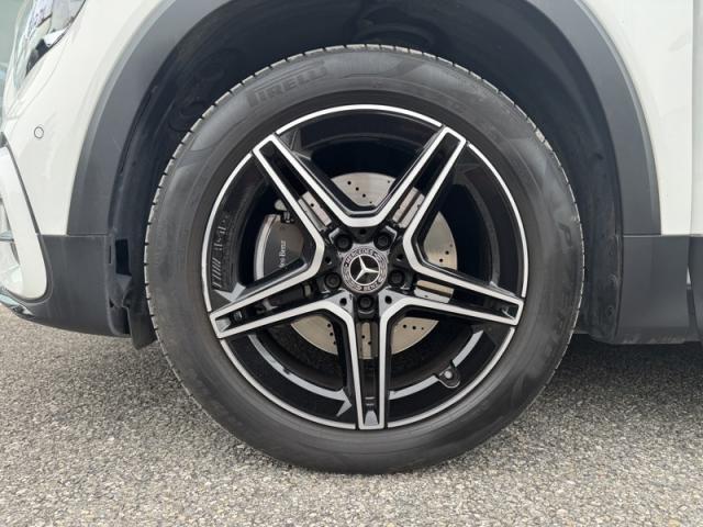 Mercedes Benz Glb image 5