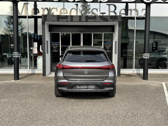 Mercedes Benz Eqa image 9