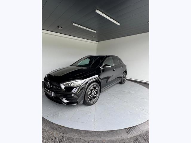 Mercedes Benz Gla 180 D Amg Line