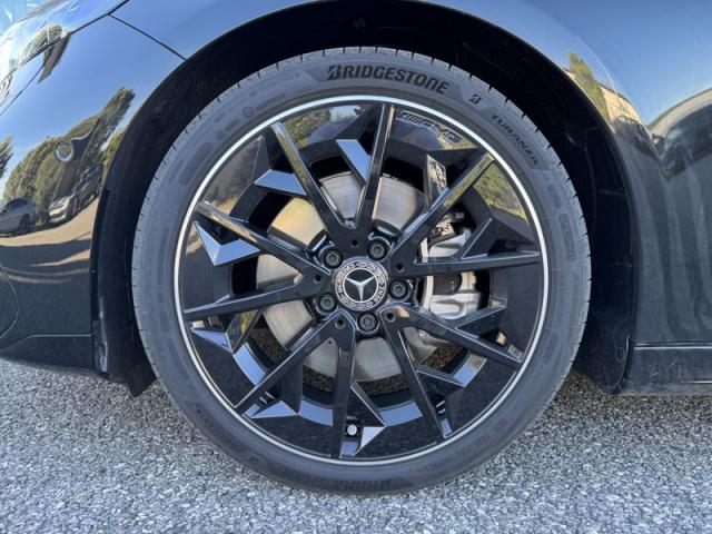 Mercedes Benz Cla image 8