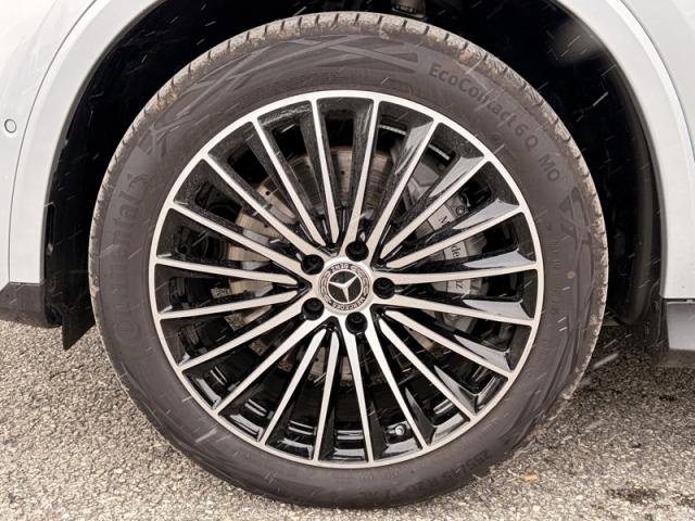 Mercedes Benz Glc image 2