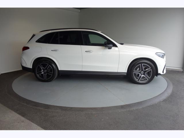 Mercedes Benz Glc image 4