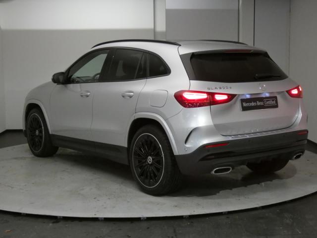 Mercedes Benz Gla image 5