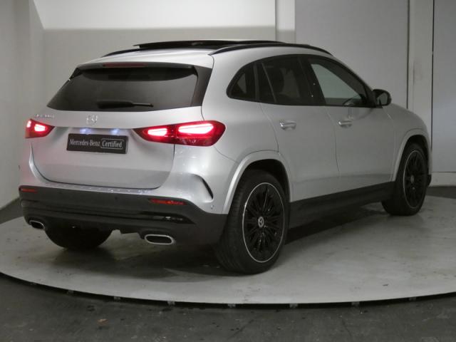 Mercedes Benz Gla image 6