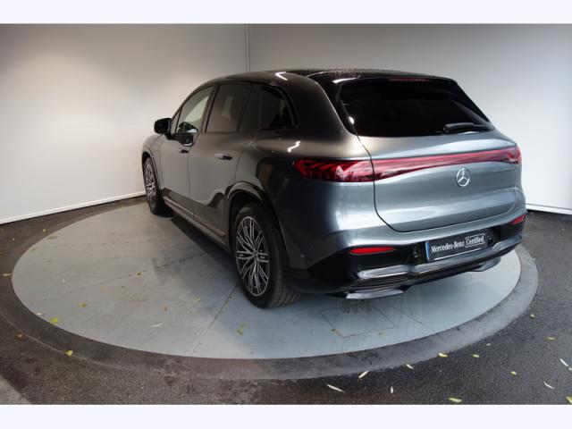 Mercedes Benz Eqs image 7