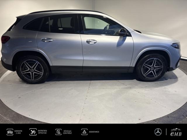 Mercedes Benz Eqa image 7