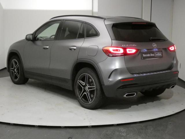 Mercedes Benz Gla image 4
