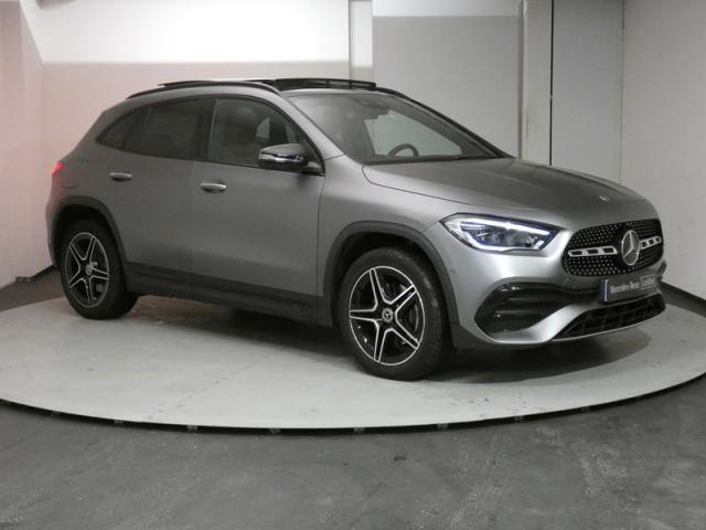 Mercedes Benz Gla image 7