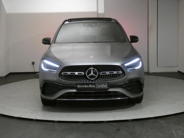 Mercedes Benz Gla image 5