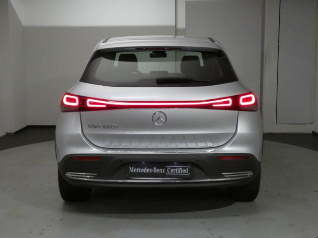 Mercedes Benz Eqa image 4