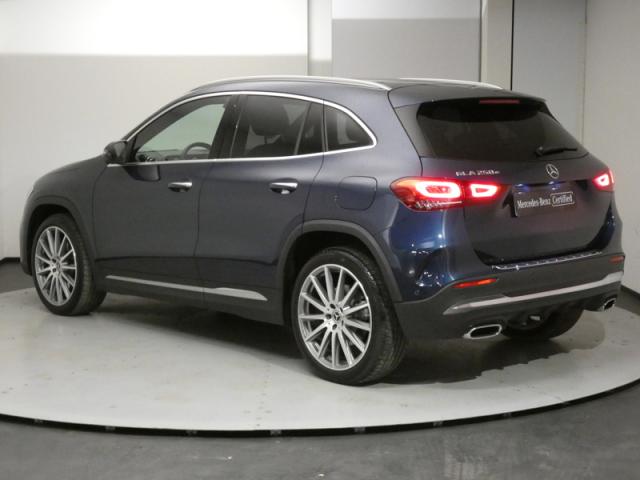 Mercedes Benz Gla image 3