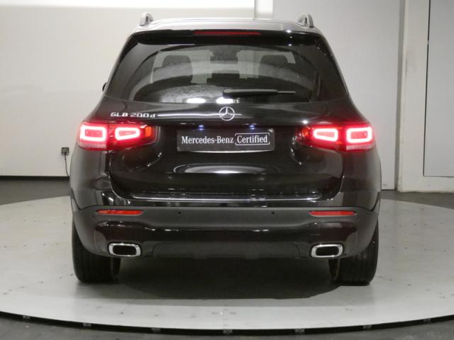 Mercedes Benz Glb image 4