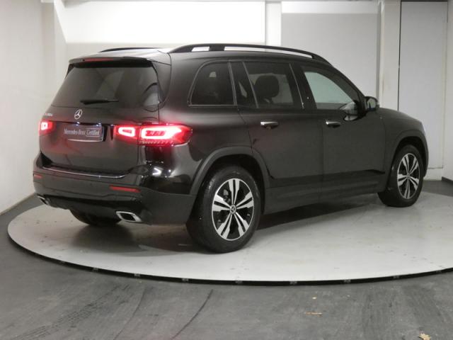 Mercedes Benz Glb image 7