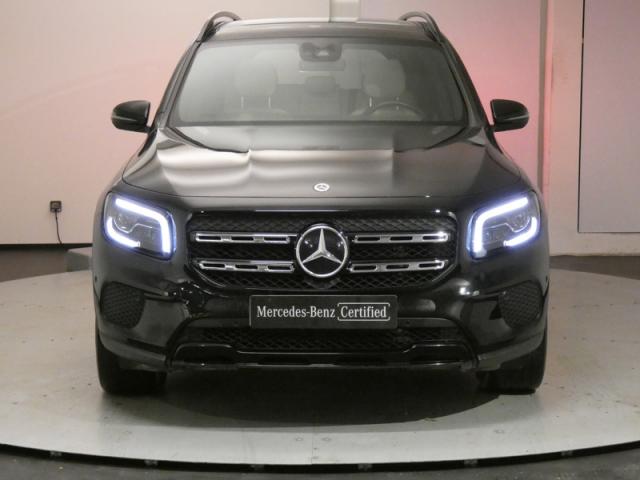 Mercedes Benz Glb image 9
