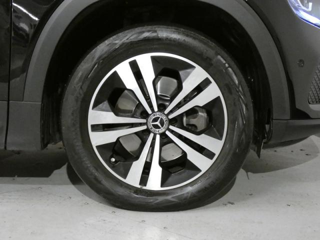 Mercedes Benz Glb image 5