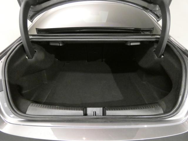 Mercedes Benz Cla image 3