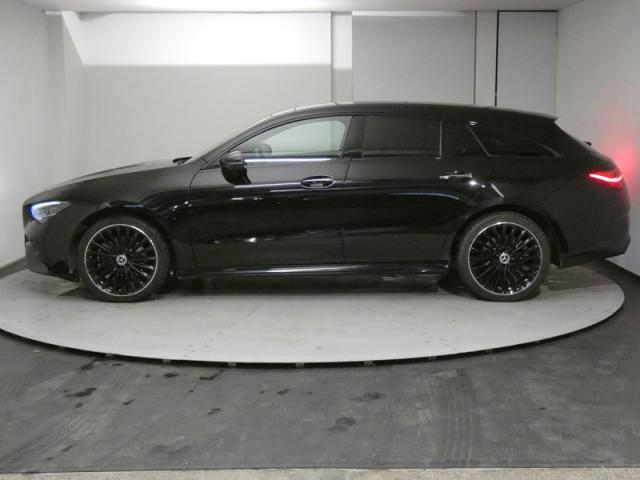 Mercedes Benz Cla Shooting Brake image 1