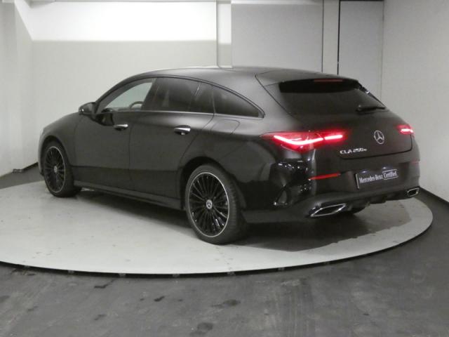 Mercedes Benz Cla Shooting Brake image 3