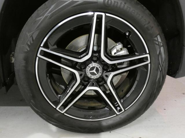 Mercedes Benz Gla image 4