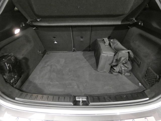 Mercedes Benz Gla image 7