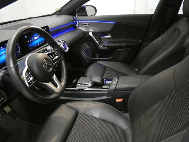 Mercedes Benz Cla image 8
