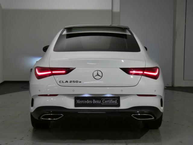 Mercedes Benz Cla image 8