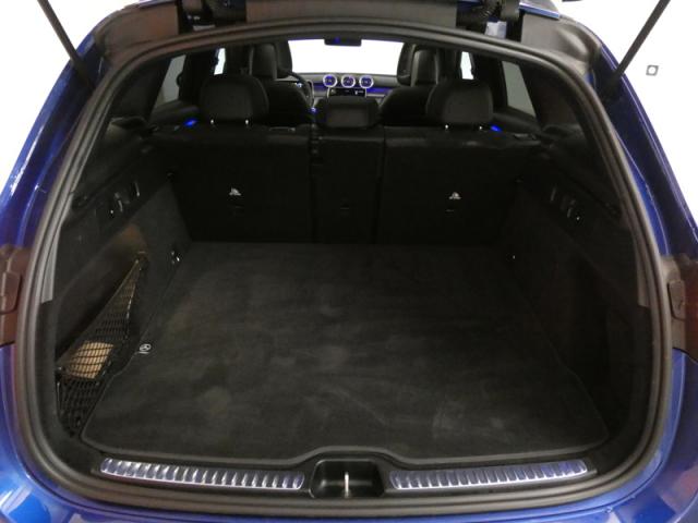 Mercedes Benz Glc image 7