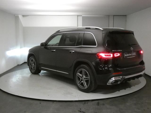 Mercedes Benz Glb image 5