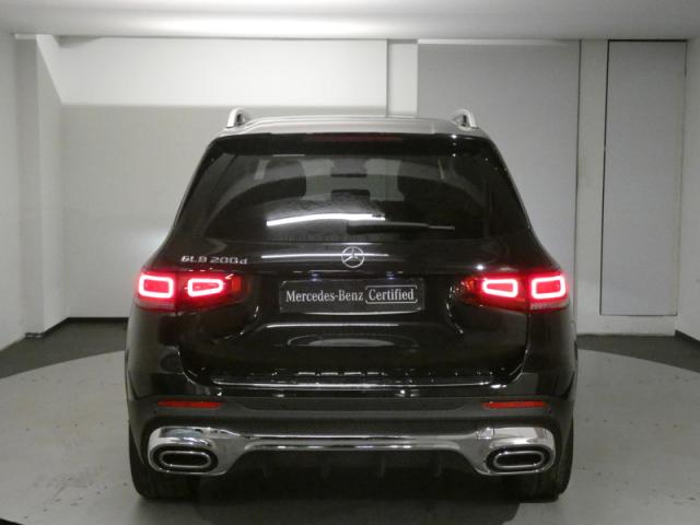 Mercedes Benz Glb image 2