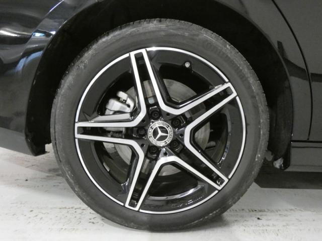 Mercedes Benz Cla image 2