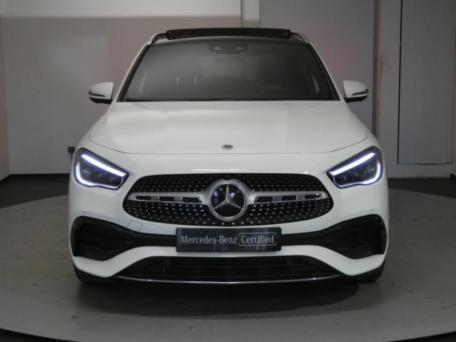 Mercedes Benz Gla image 3