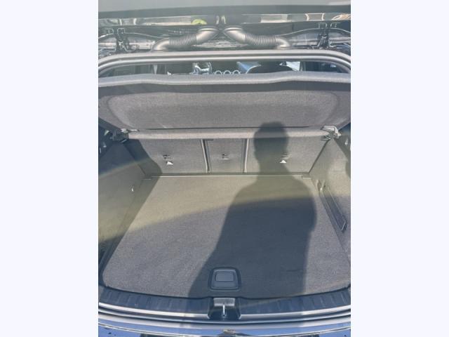 Mercedes Benz Gla image 5