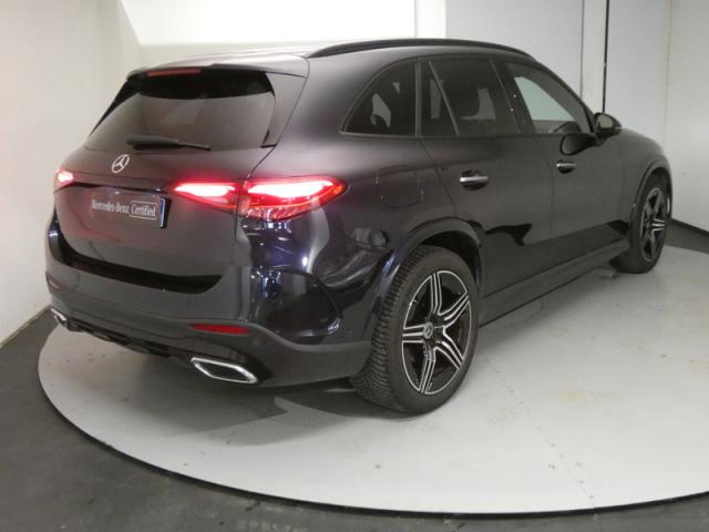 Mercedes Benz Glc image 8