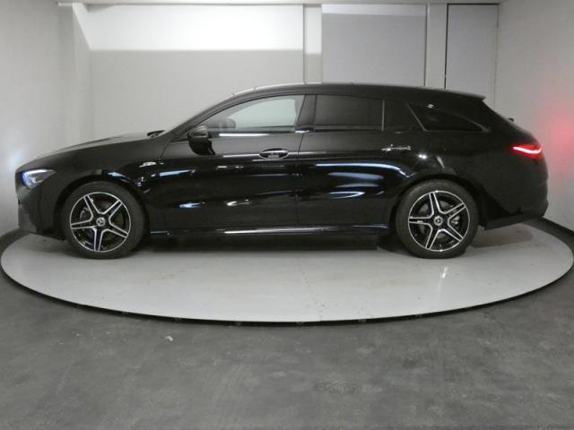 Mercedes Benz Cla Shooting Brake image 8