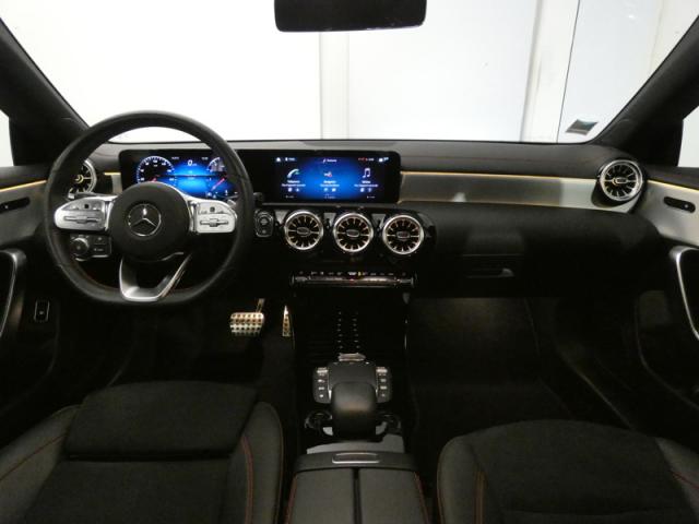 Mercedes Benz Cla image 2